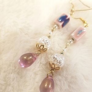 TEESAN MAKE A STATEMENT Japanese Sakura Dangling Earrings